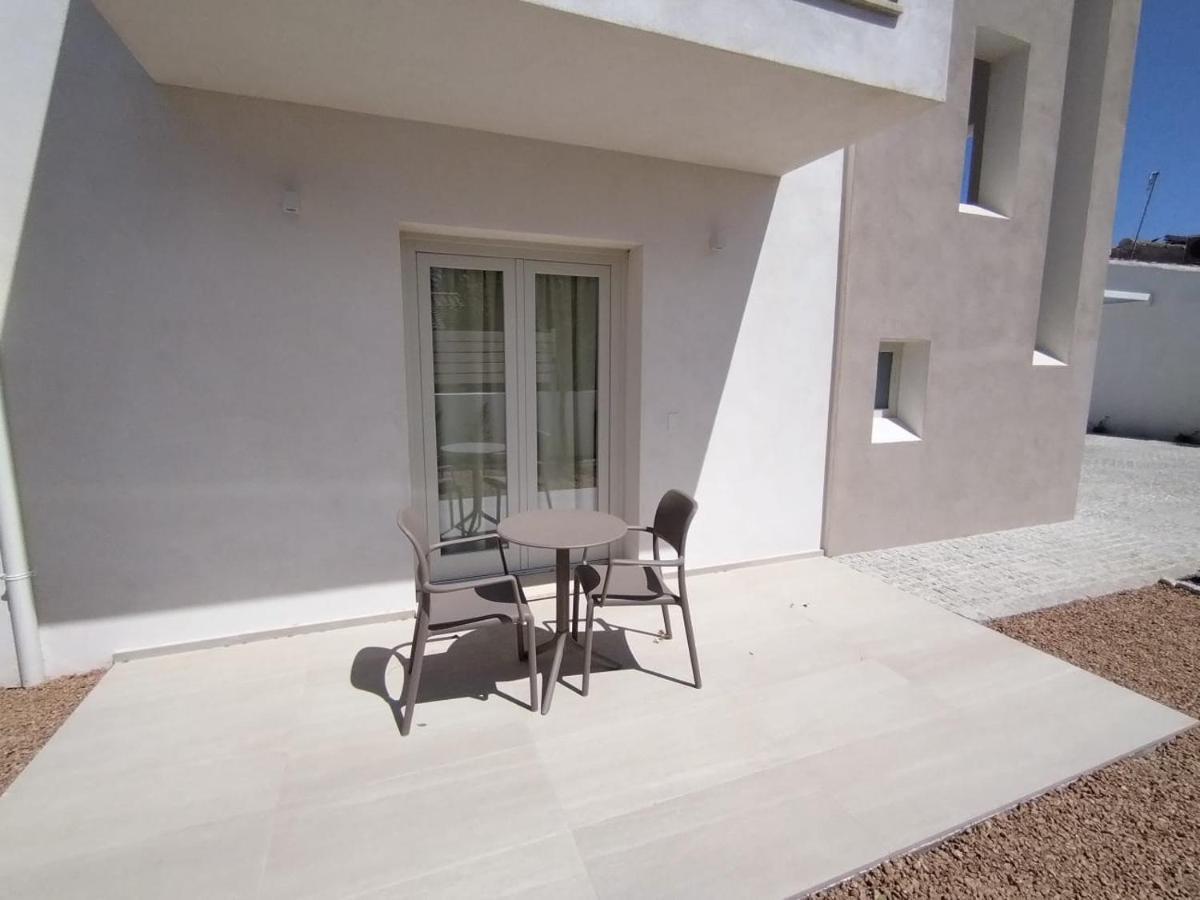 Villa Est San Teodoro  Exteriér fotografie