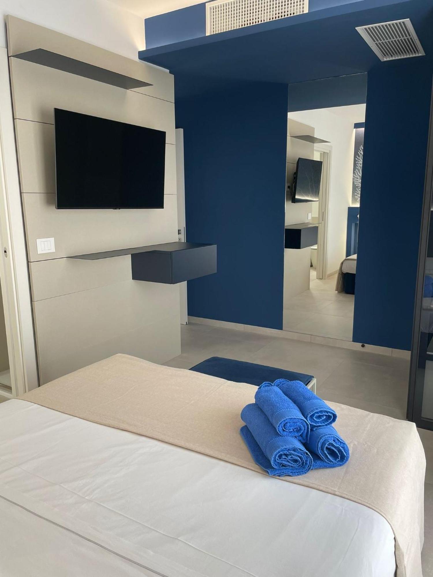 Villa Est San Teodoro  Exteriér fotografie